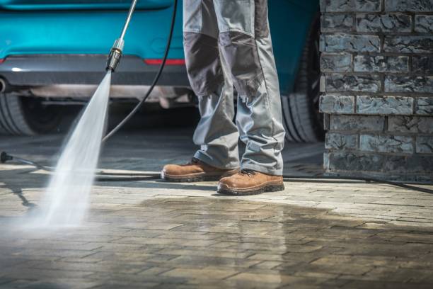 Best Driveway Pressure Washing  in Folsom, PA